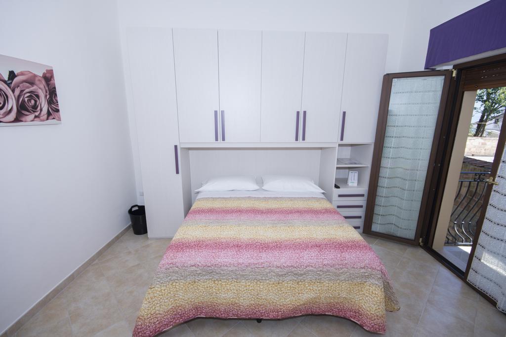 コロンネッラLa Casa Di Tinaアパートメント 部屋 写真