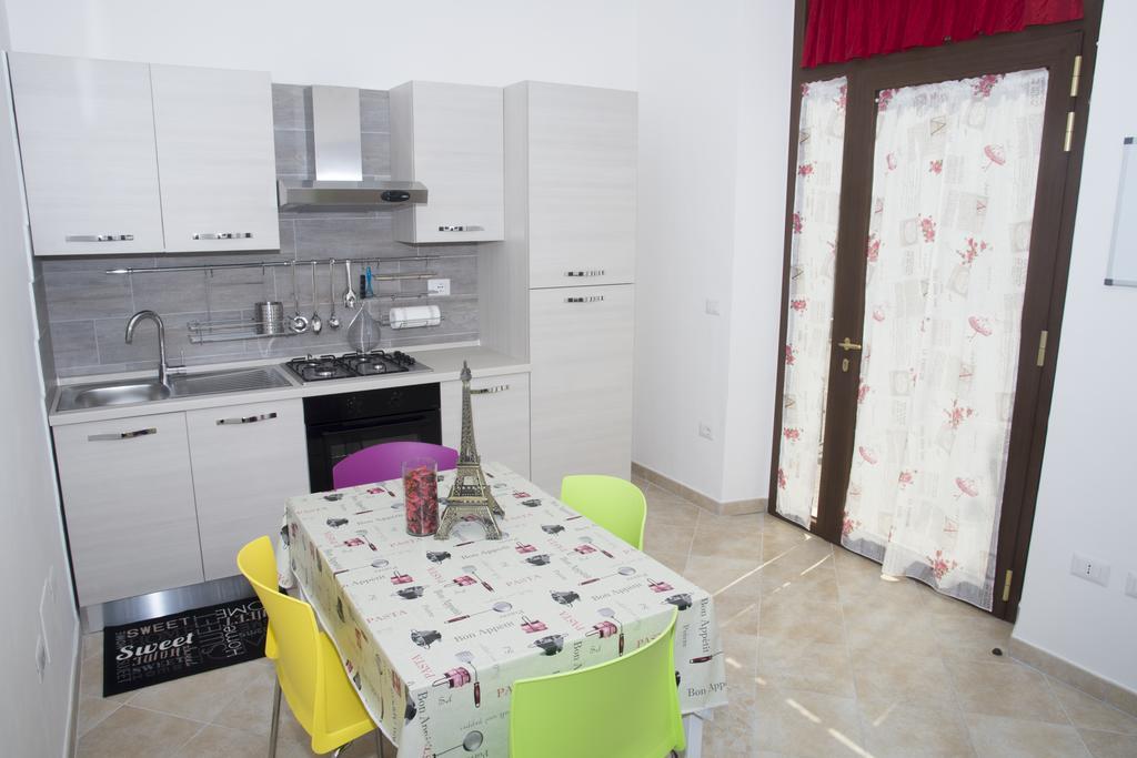 コロンネッラLa Casa Di Tinaアパートメント 部屋 写真