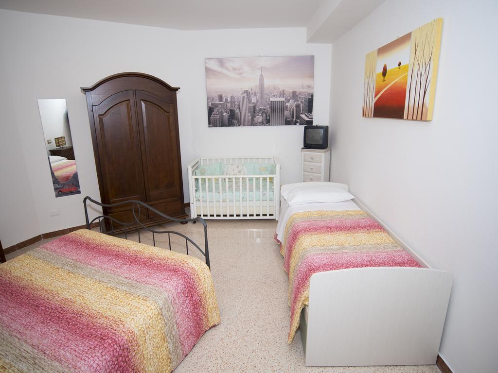 コロンネッラLa Casa Di Tinaアパートメント 部屋 写真